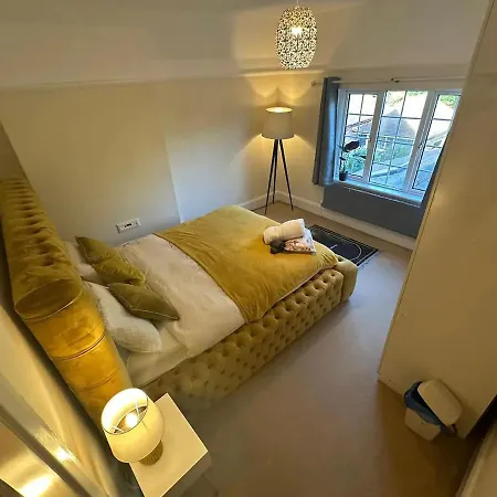 The Gemstone Manor Apartment Watford  Exterior photo