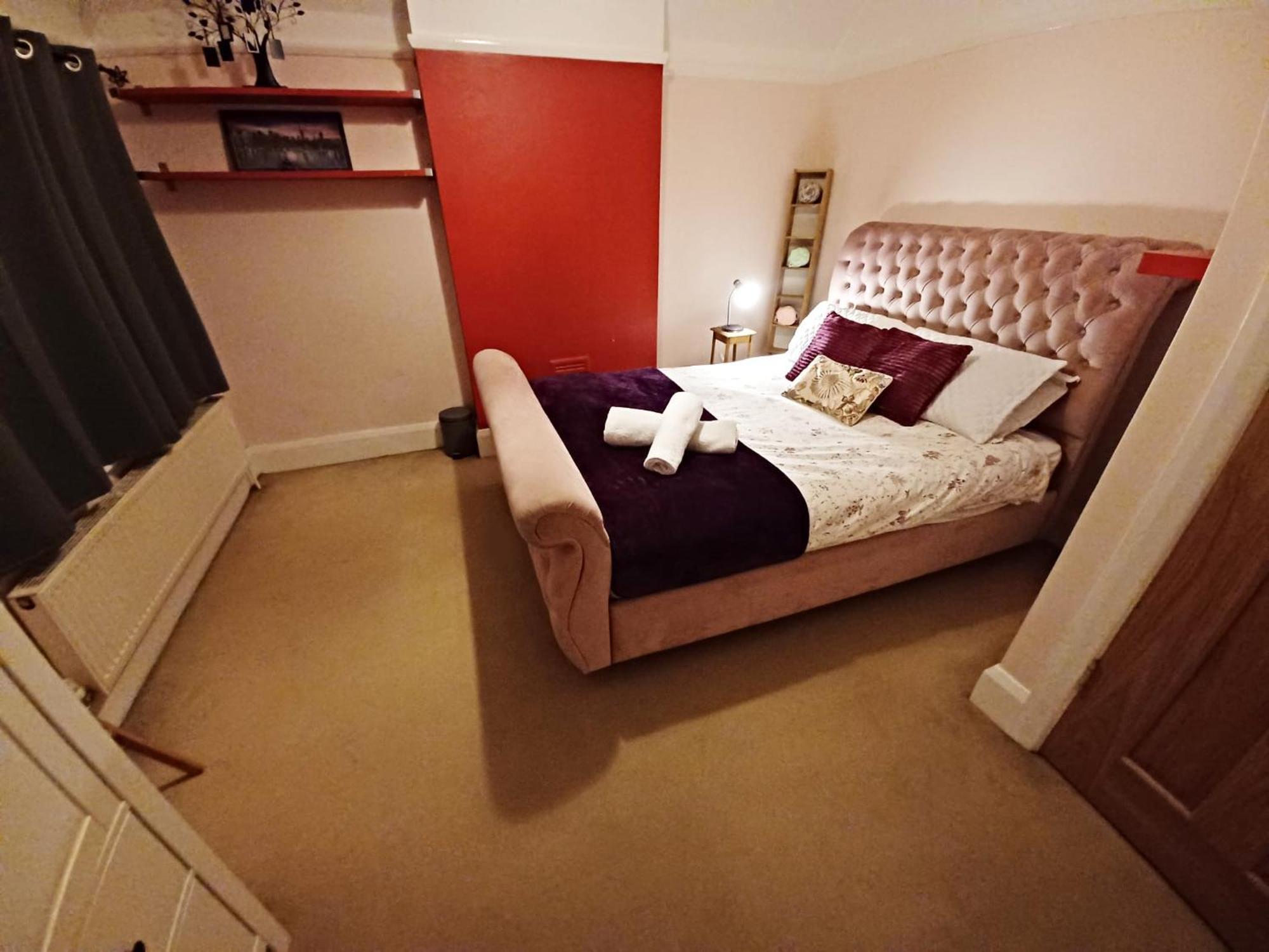 Homestay The Gemstone Manor Watford (Hertfordshire)