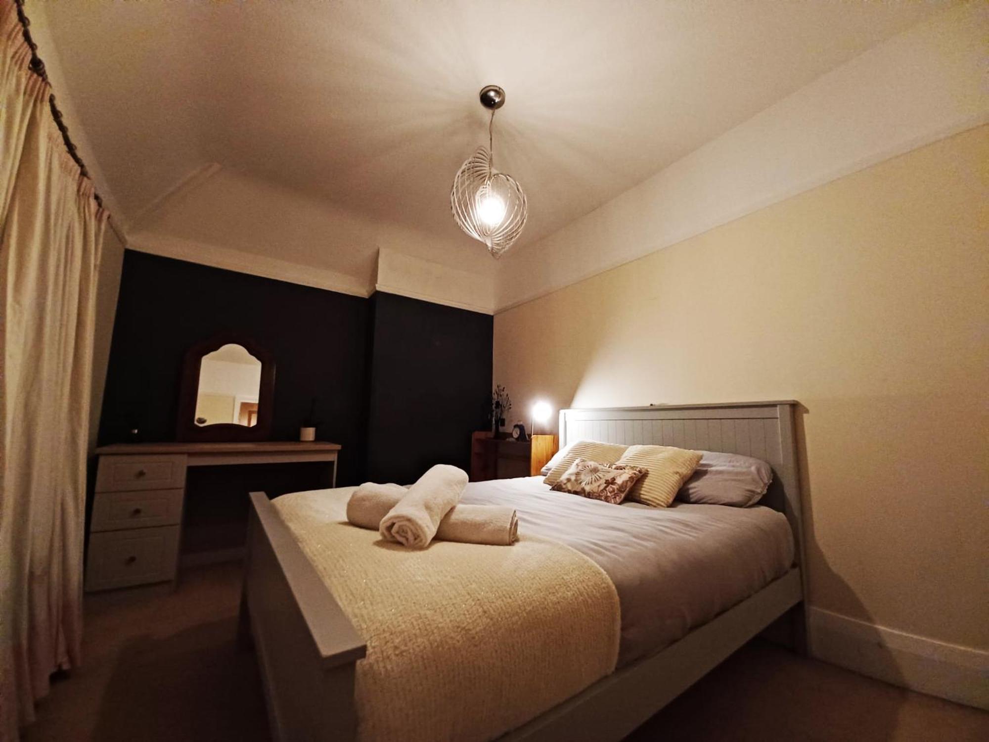 The Gemstone Manor * Watford (Hertfordshire)
