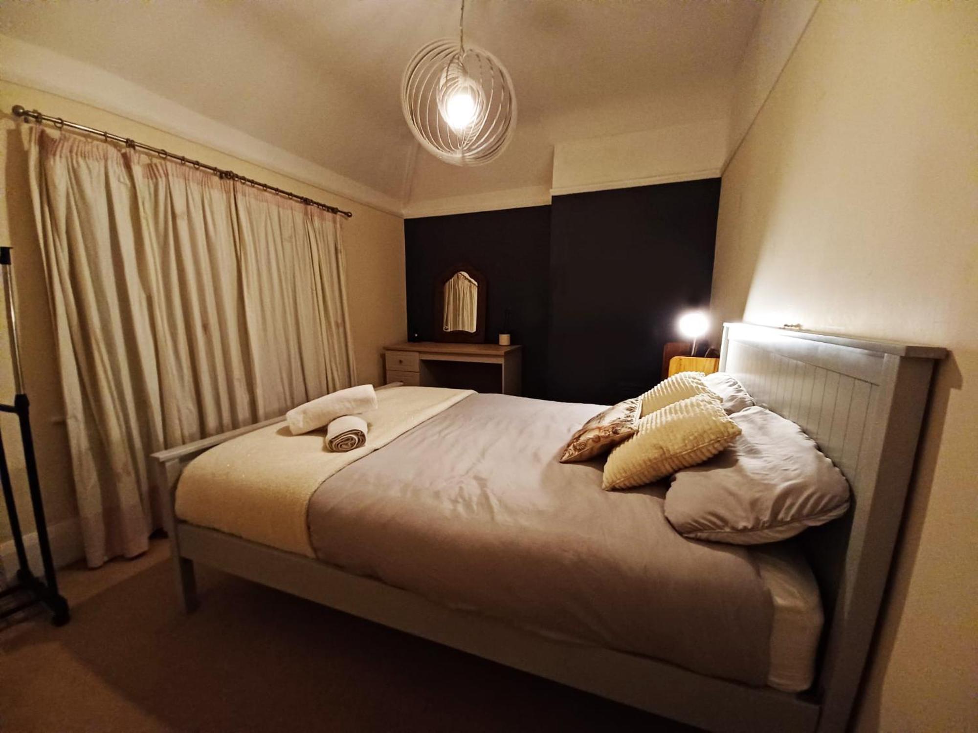 The Gemstone Manor * Watford (Hertfordshire)