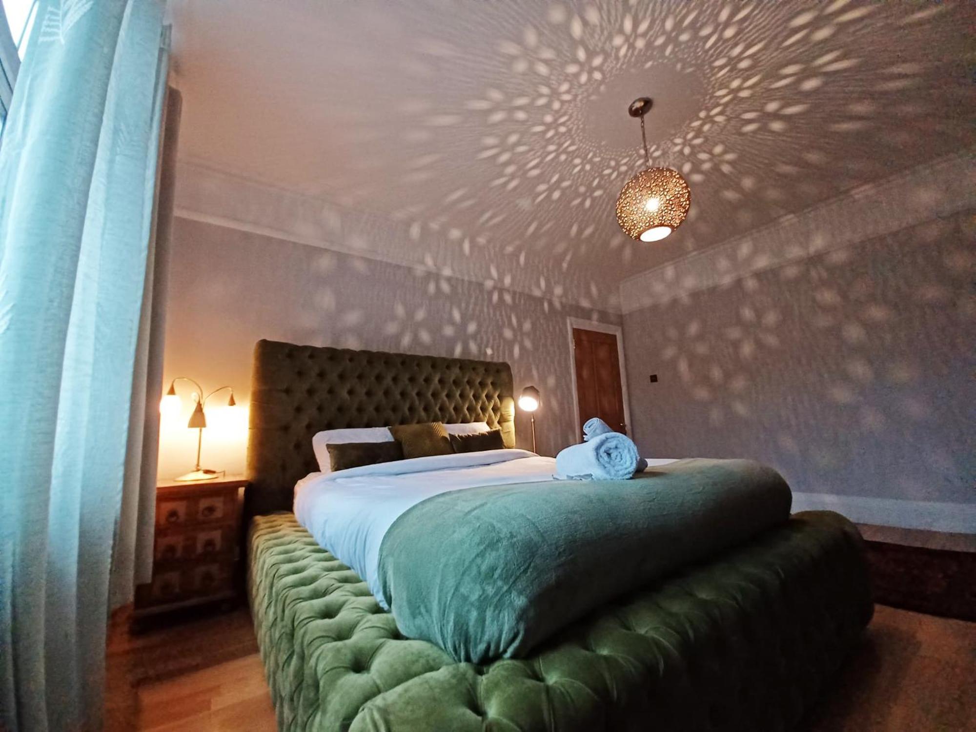 Homestay The Gemstone Manor Watford (Hertfordshire)