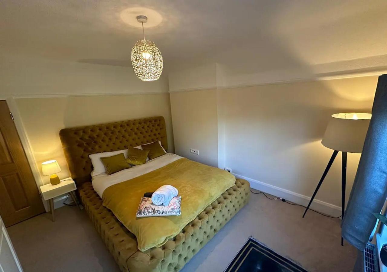 The Gemstone Manor * Watford (Hertfordshire)